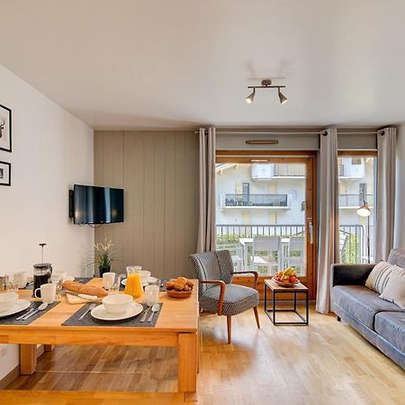 Apartment Fermes Du Montenvers B11 - Alpes Travel - Central Chamonix - Sleeps 4 ภายนอก รูปภาพ
