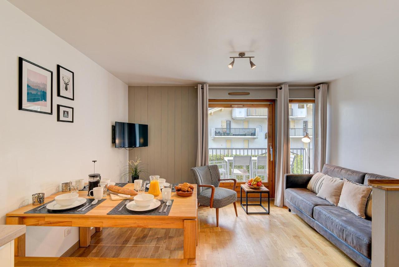 Apartment Fermes Du Montenvers B11 - Alpes Travel - Central Chamonix - Sleeps 4 ภายนอก รูปภาพ