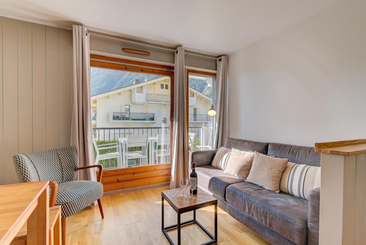 Apartment Fermes Du Montenvers B11 - Alpes Travel - Central Chamonix - Sleeps 4 ภายนอก รูปภาพ