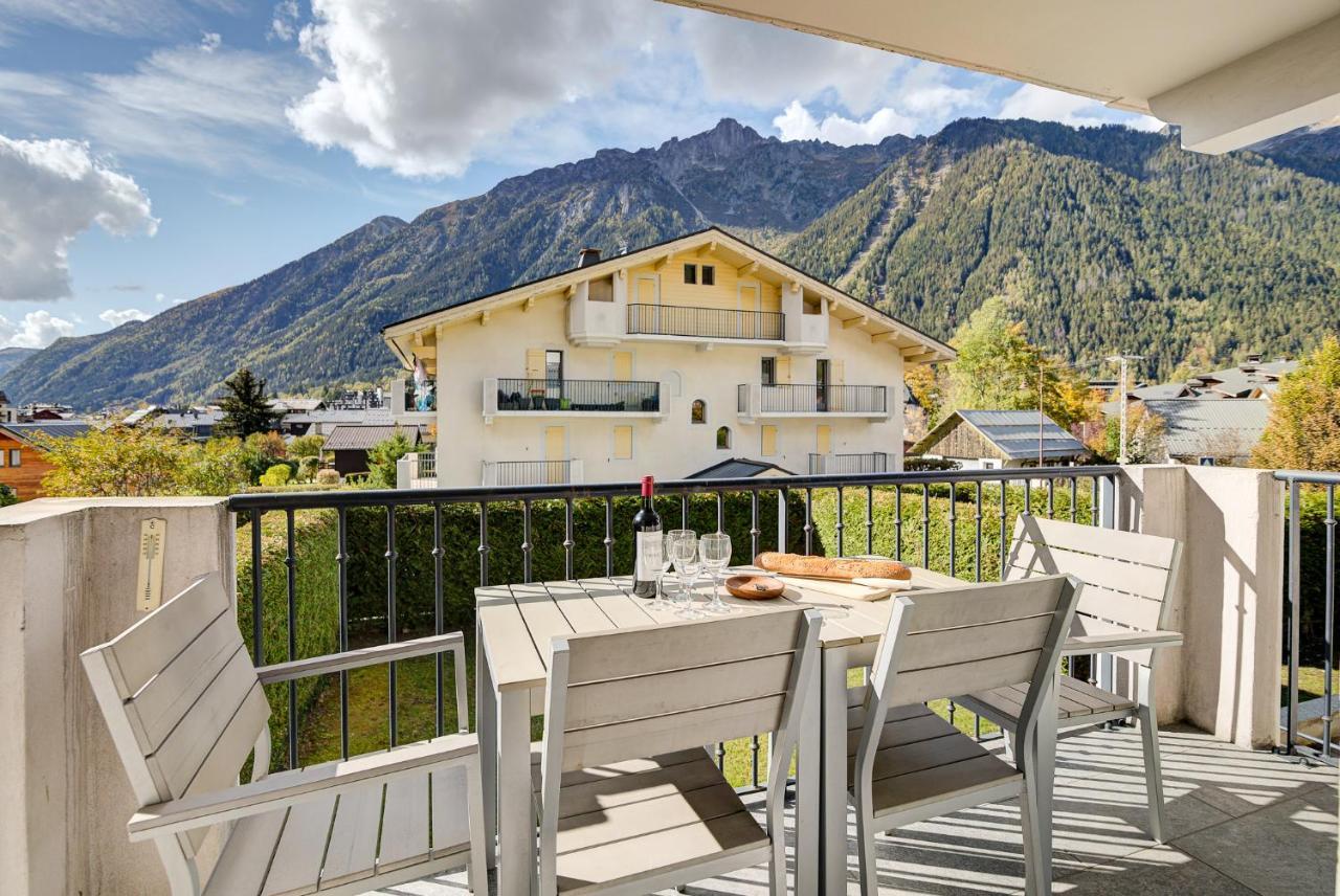 Apartment Fermes Du Montenvers B11 - Alpes Travel - Central Chamonix - Sleeps 4 ภายนอก รูปภาพ