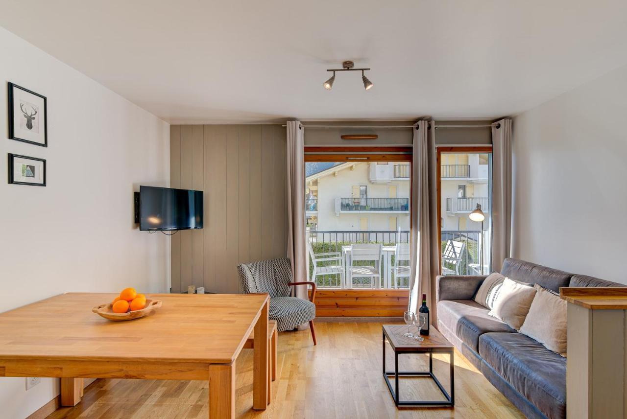 Apartment Fermes Du Montenvers B11 - Alpes Travel - Central Chamonix - Sleeps 4 ภายนอก รูปภาพ