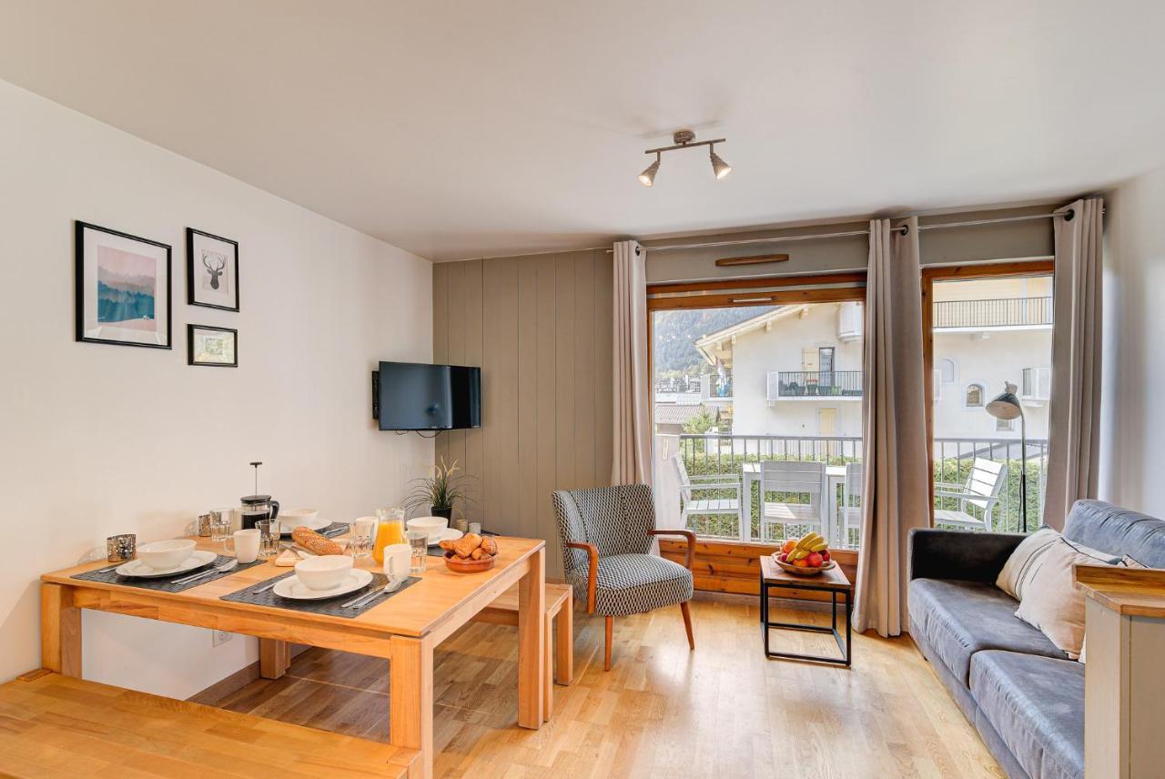 Apartment Fermes Du Montenvers B11 - Alpes Travel - Central Chamonix - Sleeps 4 ภายนอก รูปภาพ